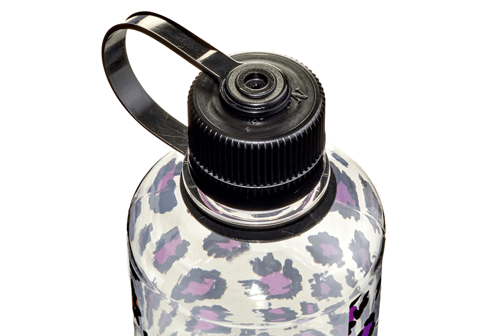 Nalgene product view: 16oz Narrow Mouth Animal Print Bottles Z7 — 16oz Narrow Mouth Animal Print Bottles