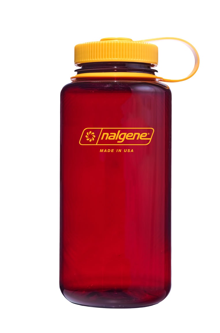 Nalgene product detail: 32oz Wide Mouth Bottle H8 — 32oz Wide Mouth Bottle
